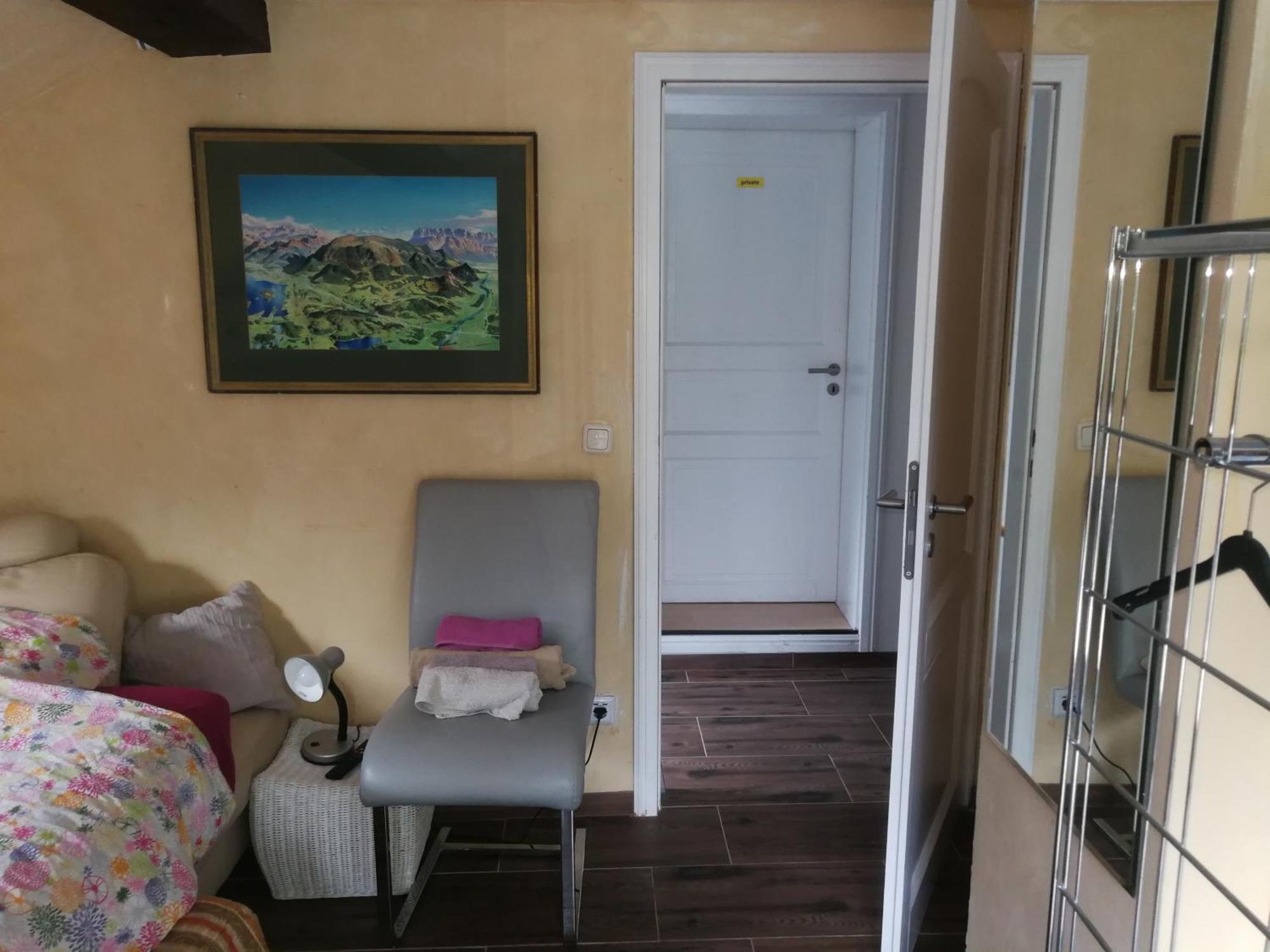 Wohlfuehloase - Zimmer, Appartment - Im Herzen Starnbergs Szoba fotó