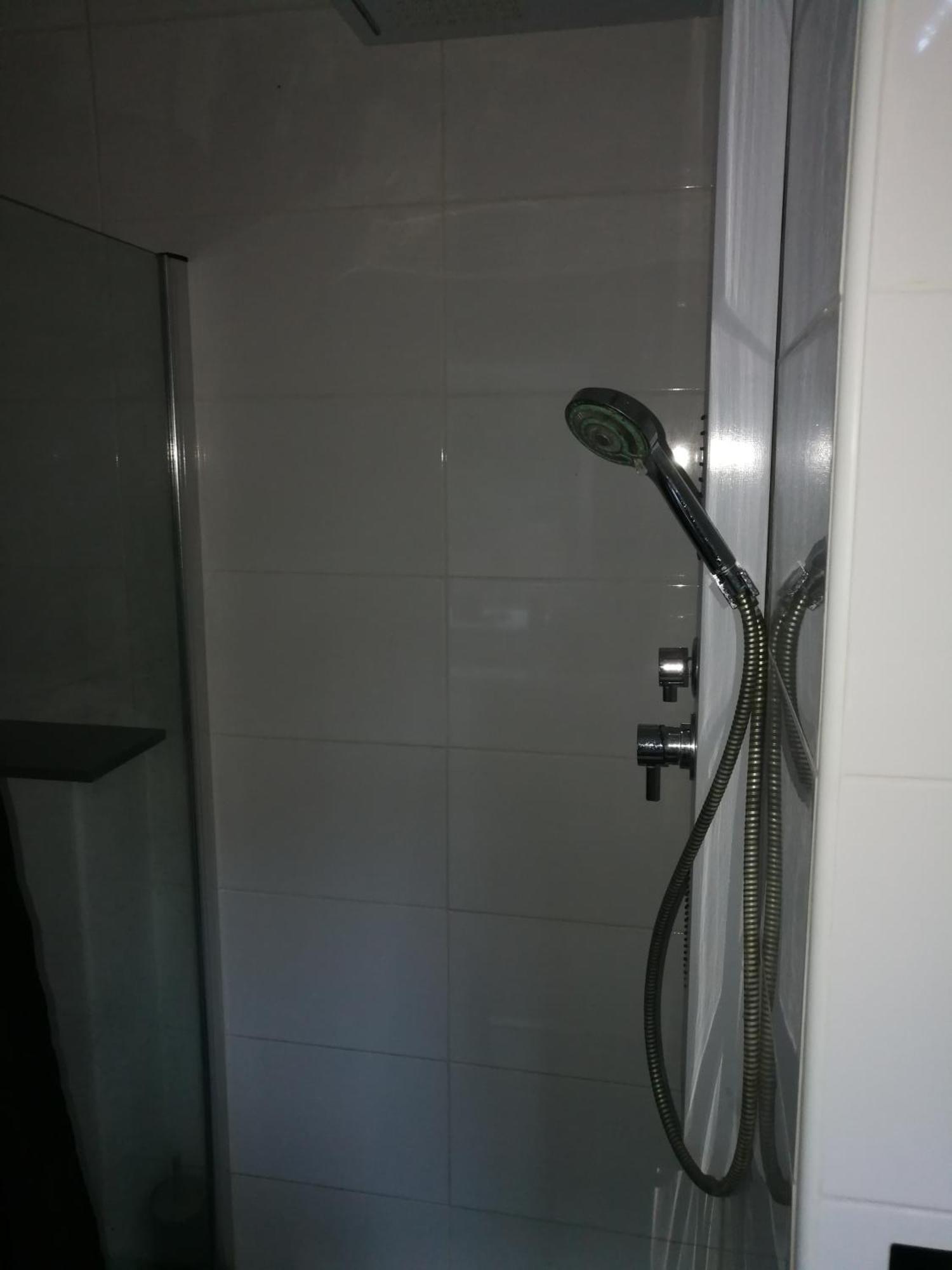 Wohlfuehloase - Zimmer, Appartment - Im Herzen Starnbergs Szoba fotó