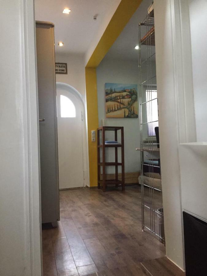 Wohlfuehloase - Zimmer, Appartment - Im Herzen Starnbergs Kültér fotó